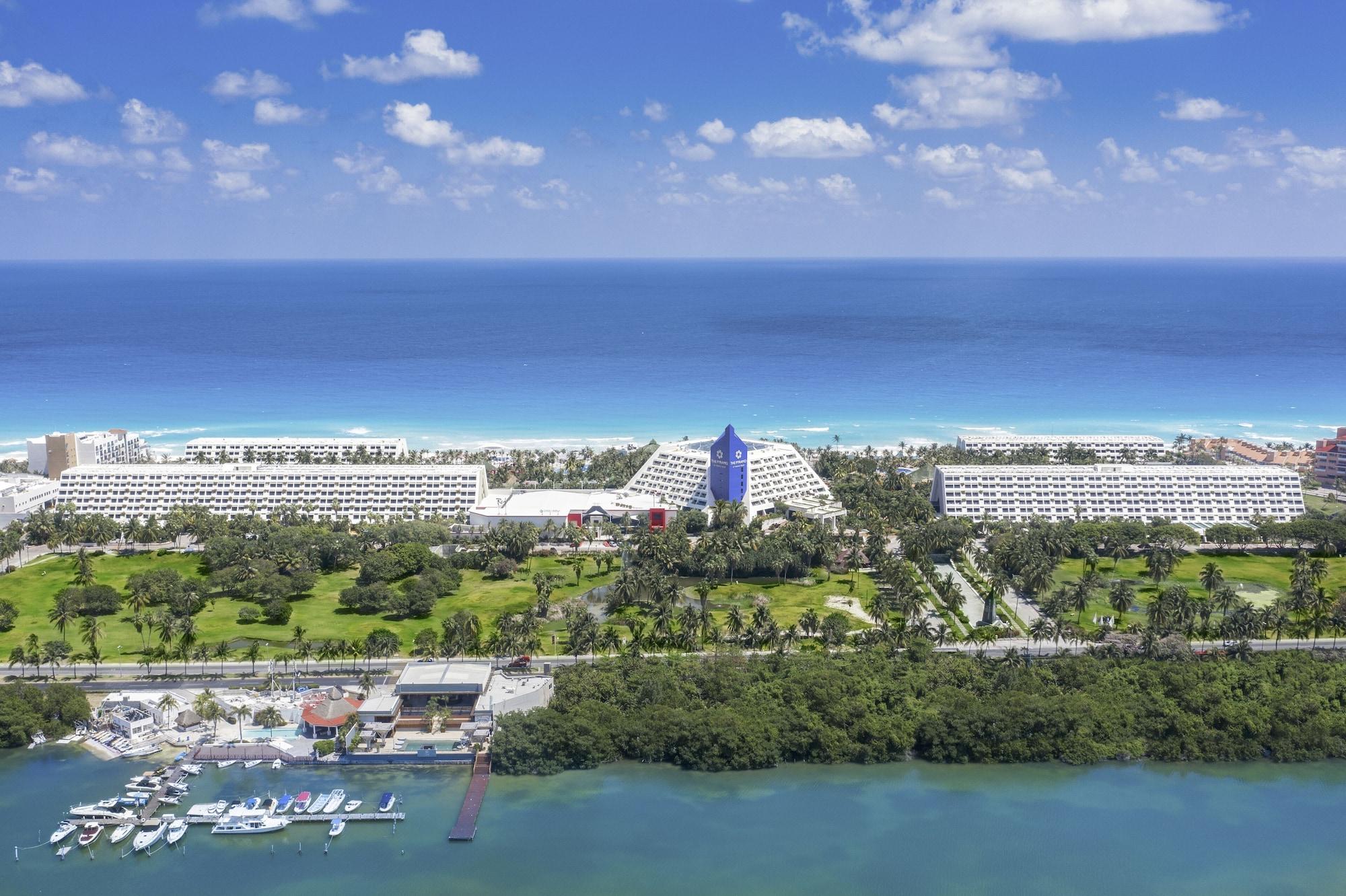 The Pyramid Cancun By Oasis Exterior foto